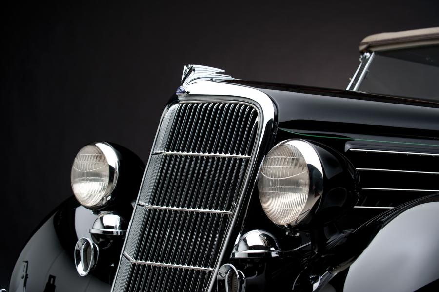  Ford DeLuxe Phaeton 1935 года  (фото 10 из 33)